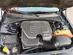 کرایسلەر 300